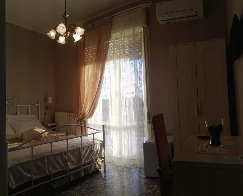 Bed and Breakfast La Fonte Syracuse Habitación foto